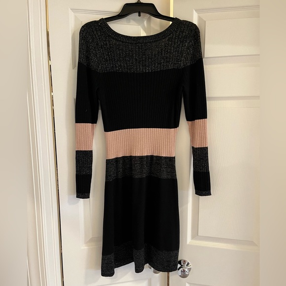 Taylor sweater dress Excellent condition - Picture 3 of 4